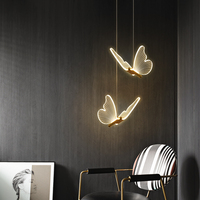 Lampe suspendue LED papillon romantique nordique, lampe suspendue créative moderne en acrylique pour chambre à coucher, chevet, salon, décoration