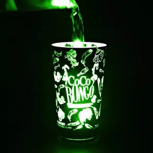 派对酒吧水激活闪光灯啤酒杯发光二极管水杯玻璃杯