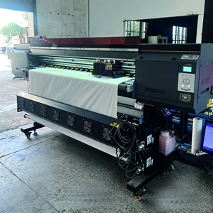 Impresora Digital de Sublimación Fedar de 1.9m con 4 Cabezales i3200 para Camisetas Personalizadas de Pesca, Fútbol, Polo, Camisetas Ajustadas, Impresión Textil en Poliéster - Product Image 3