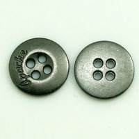 Kancing Baju Logam Berkualitas Tinggi Custom 10mm 11.5mm 15mm 4 Lubang dari Paduan Seng dengan Warna Gunmetal, Emas, Nikel, dan Tembaga untuk Pakaian