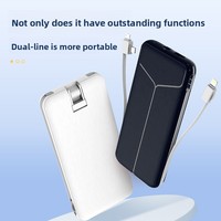 Batterie externe légère personnalisée en plastique de 10000 mAh à charge rapide, multi-sorties, avec câble et prise, logo personnalisé, vente en gros