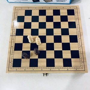 Nuevo producto de <span class=keywords><strong>ajedrez</strong></span>, pegatina de <span class=keywords><strong>ordenador</strong></span> de bambú, tablero de <span class=keywords><strong>ajedrez</strong></span> de plástico con hoja de esponja en caja interior - Product Image 3