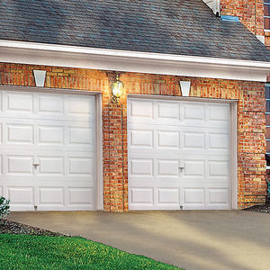 Portes <span class=keywords><strong>de</strong></span> <span class=keywords><strong>garage</strong></span> sectionnelles en acier mousse à double paroi, isolées, électriques, automatiques, modernes et personnalisées pour villa - Product Image 1