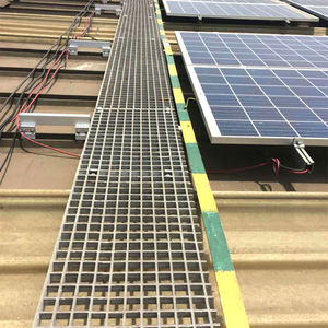 Panneau de <span class=keywords><strong>grille</strong></span> en <span class=keywords><strong>plastique</strong></span> renforcé de fibre de verre antidérapant isolé couvercle de boîte de sous-station couverture de gouttière pont quai <span class=keywords><strong>grille</strong></span> coupe - Product Image 1