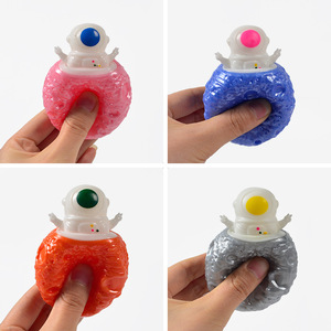 CHENXI Juguete Antiestrés Creativo de Astronauta Lunar, Taza Blanda Educativa de Exploración Planetaria, Resistente al Estrés, para Mayores de 8 Años, Unisex - Product Image 6