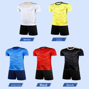 Desain Baru Jersey Sepak Bola Bernapas Layanan OEM Seragam Sepak Bola Kustom Set Sublimasi Unisex Cepat Kering Kerah Bulat Lengan Pendek - Product Image 1