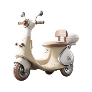 Children Electric Motorcycle Tricycle 985 Dual Drive Remote Control Toy Car For 1-6 Years Old Kids Birthday Gift - Product Image 5