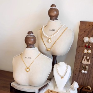 Support de présentation de <span class=keywords><strong>bijoux</strong></span> en bois massif de style nordique vintage, modèle T 0108, support pour collier, plateau pour boucles d'oreilles, <span class=keywords><strong>présentoir</strong></span> pour bagues, stand pour diffusion en direct - Product Image 2