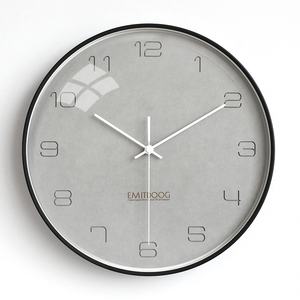 EMITDOOG <span class=keywords><strong>Orologio</strong></span> in Vetro e Legno <span class=keywords><strong>Grigio</strong></span> Decorazione Casa <span class=keywords><strong>Orologio</strong></span> Moderno Fai-<span class=keywords><strong>da</strong></span>-Te Arte Murale Semplice <span class=keywords><strong>Orologio</strong></span> Unico con Lancette in Alluminio - Product Image 3