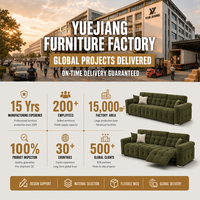 Grünes Stoffsofa Modernes Dreisitzer Elektrisches Gleit-Relaxsofa Ausziehbar Metallische Fernbedienung OEM Anpassbar Wohnzimmer