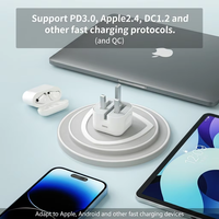 Adaptador de Corriente de Viaje USB C de 20W con Enchufe Estándar del Reino Unido y Cable de Carga Largo para Aplicaciones de Carga Portátil