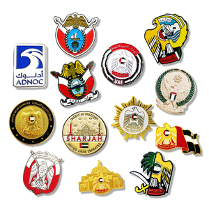 Precio <span class=keywords><strong>de</strong></span> fábrica UAE Escudo <span class=keywords><strong>DE</strong></span> ARMAS Metal Pasadores magnéticos Esmalte Personalizado Emblema nacional Pegatinas <span class=keywords><strong>de</strong></span> teléfono para Dec 2 Recuerdos del Día Nacional - Product Image 1
