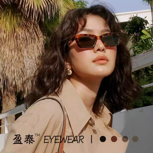แว่นกันแดดทรงเหลี่ยม รุ่นปี 1996 วัสดุ PC ป้องกันรังสียูวี 400 แฟชั่นสำหรับทุกเพศ - Product Image 2