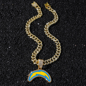 Nouveau Collier Pendentif Vintage Personnalisé Hiphop Lune Éclair en Alliage pour Hommes, Bijoux de Mode, Vente en Gros 2026 - Product Image 3