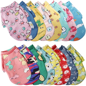 <span class=keywords><strong>Ropa</strong></span> para mascotas, nueva colección al por mayor, <span class=keywords><strong>ropa</strong></span> fina de terciopelo estampada con motivos florales para mascotas, <span class=keywords><strong>ropa</strong></span> de primavera, otoño e invierno, sudaderas con capucha para perros y gatos - Product Image 3