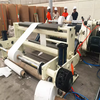 Machine de fabrication de rouleaux de papier toilette sanitaire recyclés à partir de papier usagé et de pâte à papier