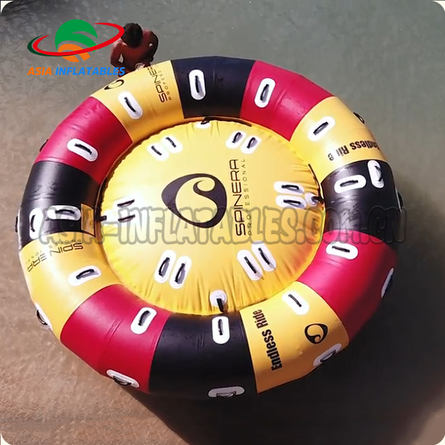 Aufblasbares Spinning UFO Towable Tube für Wasser unterhaltung Aufblasbares Wasser Rotierendes Disco-Boot