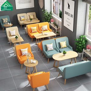 Set di Mobili per Ristoranti in Legno Massello Stile Nordico per Negozi di Tè, Tavoli e Sedie per Caffetterie, Divani da Pranzo, Bar e Pasticcerie - Product Image 2