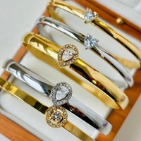 Bracelet tendance en acier inoxydable, motif goutte d'eau et zircon, fermoir lisse en forme de cœur, étanche et inaltérable, best-seller transfrontalier