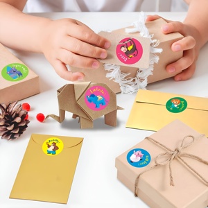 Autocollants de remerciement ronds personnalisés en papier doré pour sceller les boîtes cadeaux pour les petites entreprises, certifiés FSC - Product Image 5