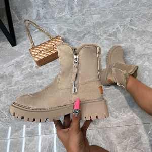 <span class=keywords><strong>Bottes</strong></span> d'hiver pour femmes 2025, grande taille, doublure en fourrure peluche, bout rond, hauteur accrue, bottines à la mode, taille 43 - Product Image 2