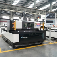 Machine de découpe laser fibre CNC 6000W 3015 pour tôle, refroidie par eau, avec système de contrôle CypCut, compatible DWG/DXF et laiton