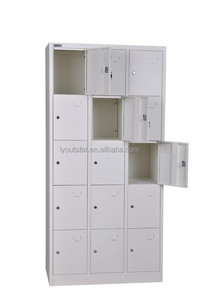 Casiers métalliques d'occasion à 18 portes pour écoles et salles de bain, Inde, 3 compartiments, 2 portes, pour vestiaires et rangement de vêtements - Product Image 4