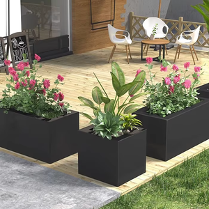 Macetas Modernas Cuadradas para Exteriores, Macetas Negras para Jardín, Diseño Minimalista para Plantas y Flores Verdes - Product Image 1