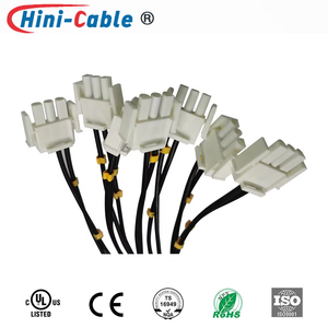 Cubierta protectora de cable LAN de moldeo por inyección personalizado CAT6 Cable de red de 8 pines 90/180 grados 26AWGx4P Cables de control de producto de alambre - Product Image 5