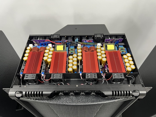 Class D Amplifier 4 Channel 1U 1300W Per Channel Digital Power Amplifier Professional Subwoofer Stereo Sound Equipment Amplifier