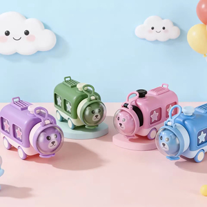 Linda taza infantil con forma de autobús, botella de agua de plástico reutilizable sin BPA para niños, para viajes y la escuela, con pajita. - Product Image 2