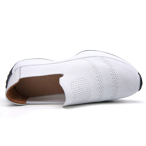 รองเท้าผ้าใบสวมแบบสลิปออนสำหรับผู้หญิง ระบายอากาศได้ดี ขายส่ง - Product Image 6