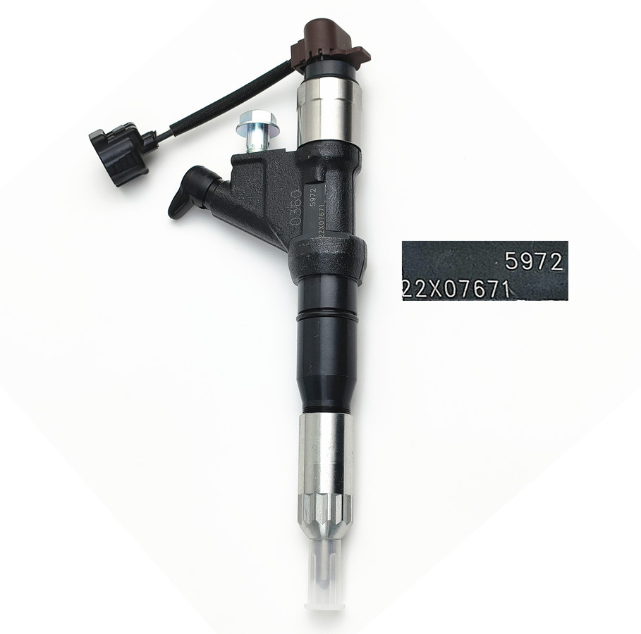 Common Rail Injector 095000-5972 Diesel Injector 23670-E0360 for HINO