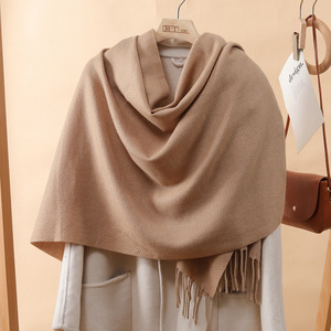 2024 thiết kế mùa Đông Len Khăn Phụ nữ dày ấm Pashmina khăn choàng kết thúc tốt đẹp rắn màu tua Lady chăn - Product Image 4