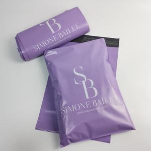 Bolsas de Envío Ecológicas Personalizadas en Color Morado para Ropa y Calzado con su Propio Logotipo - Product Image 1