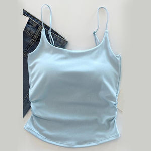 Crop top polyvalent pour <span class=keywords><strong>femme</strong></span> avec fronces latérales et fines bretelles, adapté aux occasions décontractées et formelles - Product Image 3