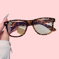 Lunettes optiques carrées simples vintage unisexes, design à rivets, anti-lumière bleue, lunettes de lecture pour hommes et femmes