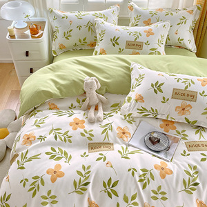 Dày chải in bốn mảnh thiết lập Phong cách tươi 200tc Polyester tấm ga trải giường Duvet cover gối sinh viên ký túc xá - Product Image 1