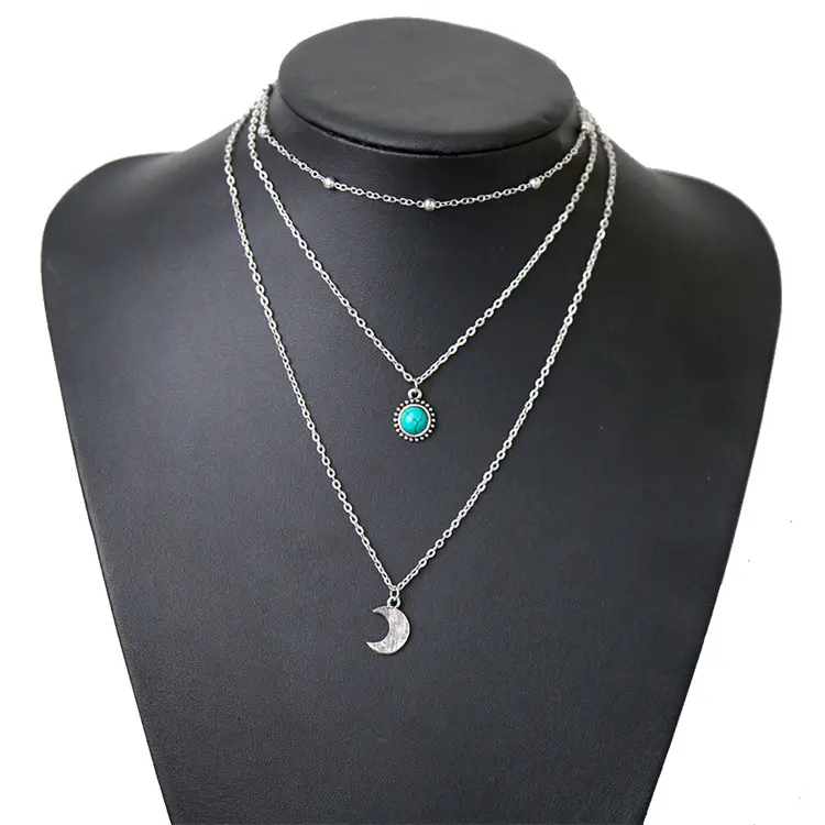 Collana con ciondolo a forma di luna girocollo fatta a mano in turchese verde moda donna popolare alla moda