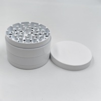 Broyeur manuel pour herbes et tabac, revêtement céramique blanc, 63 mm (2,5 pouces), avec impression personnalisée