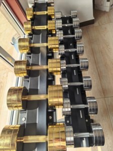 Haltères à tête ronde en chrome doré SK Factory pour la remise en forme, 2,5-150 <span class=keywords><strong>kg</strong></span>, haltères en <span class=keywords><strong>fonte</strong></span> électro-plaquée, couleur personnalisée, vente en gros - Product Image 6