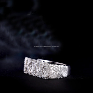 แหวนฮิปฮอปผู้ชาย ประดับเพชรโมอิสซาไนต์ ตัวอักษรเริ่มต้นแบบไอซ์ด ตัวอักษรคิง แร็ปเปอร์ส สเตทเมนท์ แหวนสั่งทำพิเศษ ชื่อ/หมายเลข/โลโก้ แหวนสเตอร์ลิง สำหรับวันครบรอบ - Product Image 5