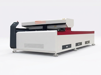 Machine de découpe laser à fibre SYDUAN à plateforme d'échange entièrement couverte, avec cadre soudé robuste, moteur standard pour la découpe de métaux