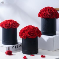 Meilleure vente transfrontalière personnalisée : Bouquet de roses éternelles naturelles en forme de champignon, cadeau de Saint-Valentin haut de gamme pour la décoration intérieure