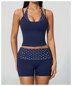 Ensemble de yoga 2 pièces bleu marine à pois, haut court dos nu et short taille repliable, en Spandex et Polyester, séchage rapide, design froncé - Product Image 2