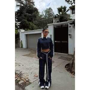 Conjunto de Traje de Pantalón Azul Marino para Mujer - Product Image 4