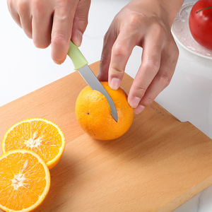 Juego de cuchillos de cocina de 4 piezas con hoja pulida y borde serrado para cortar carne, verduras, frutas y melón - Product Image 3
