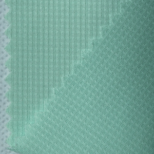 Tissu en tricot soyeux lisse et liquide extensible dans les 4 sens pour vêtements de sport décontractés et vêtements - Product Image 1