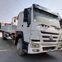 Usine chinoise à vendre HOWO ISUZU 5,8,10,12,16 tonnes Grue de camion à flèche télescopique Grue montée sur camion