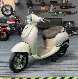Fabricant direct, exportation, scooter à essence Bentian <span class=keywords><strong>50cc</strong></span>, <span class=keywords><strong>moto</strong></span>, haute performance, 80 km/h - Product Image 1